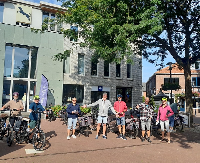 Voorjaarsfietstocht langs herinneringen aan WOII